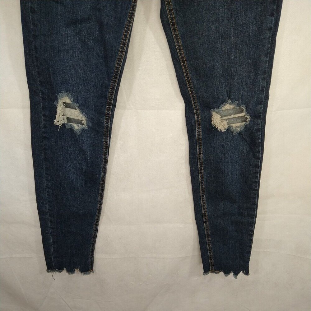 Wild Fable Highest Rise Skinny Ripped Jeans Women Size 2 26 Dark Wash Distress - Picture 2 of 10